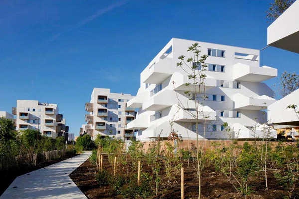 準(zhǔn)確介定擬建人防工程樓宇控制的標(biāo)準(zhǔn)！